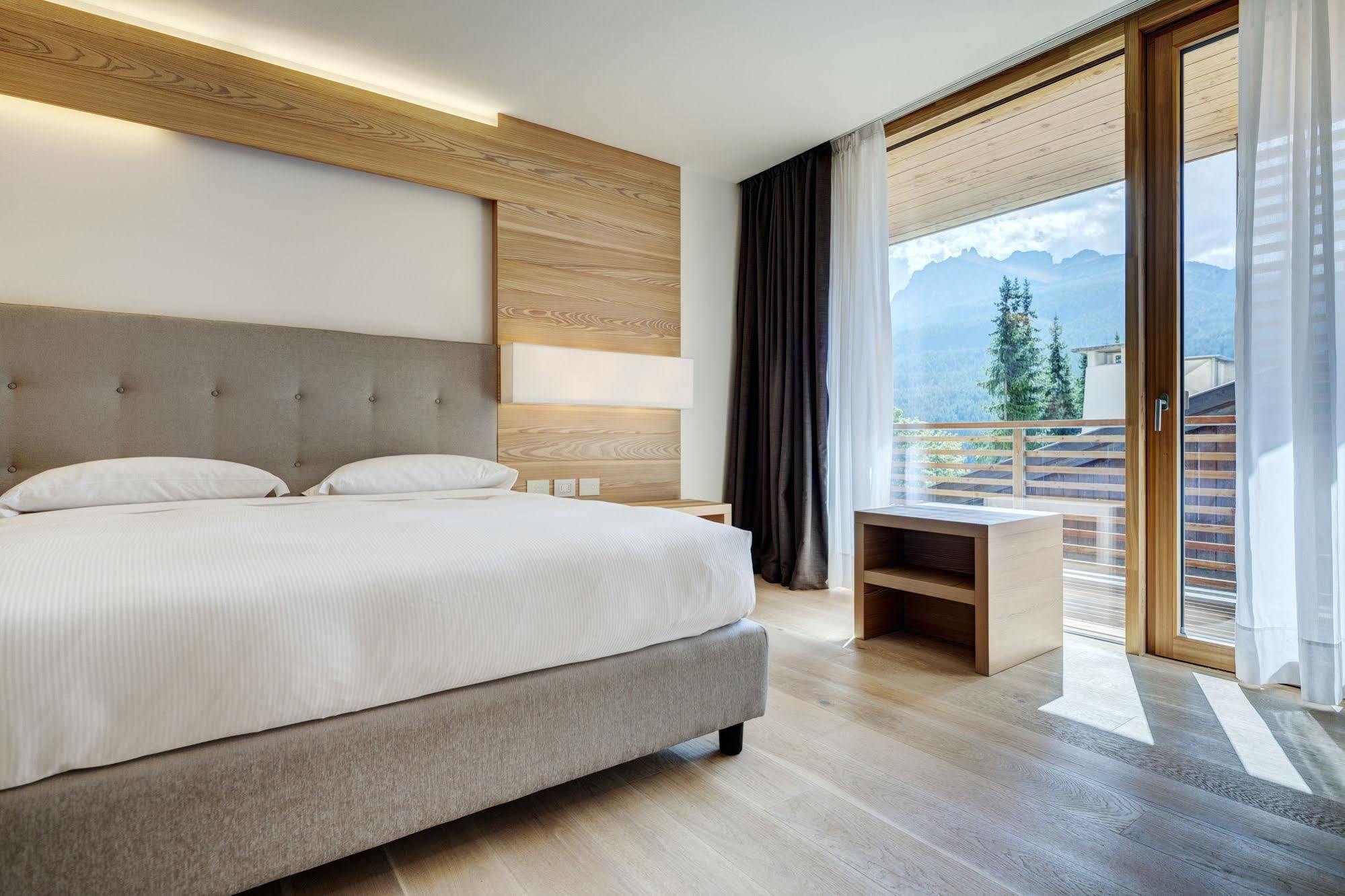Hotel Lajadira & Cortina dʼAmpezzo